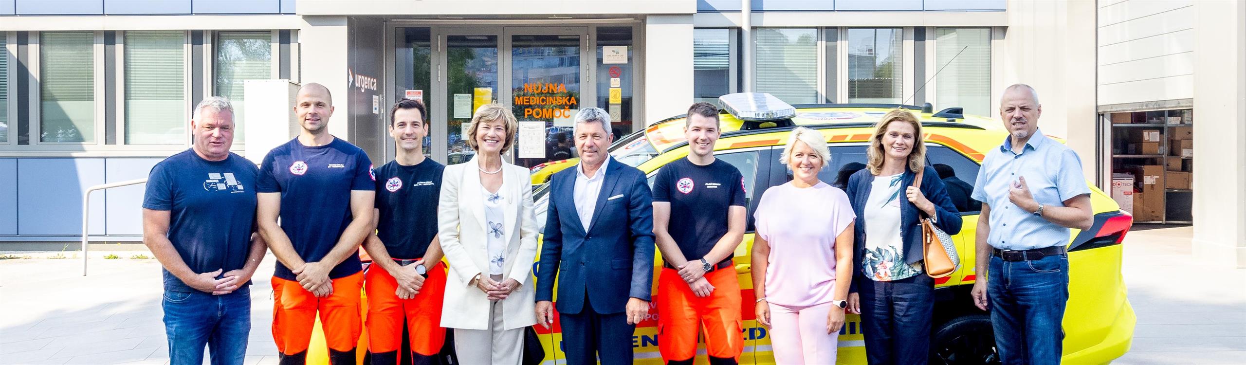 Predaja ključev vozila za urgentnega zdravnika v NMP