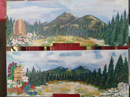 Panjske končnice domačega likovnega mojstra Franca Močilnikarja 