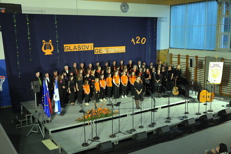 utrinek iz dogodka Glasovi košanskih generacij