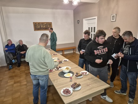 4. ocenjevanje salam Šmihelske doline 