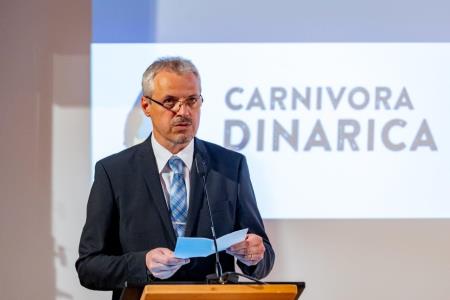 Dina_otvor-7