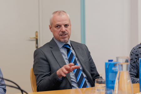 260311-gasilci-podpis-foto-blaz-lencek-08