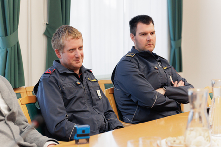 260311-gasilci-podpis-foto-blaz-lencek-09